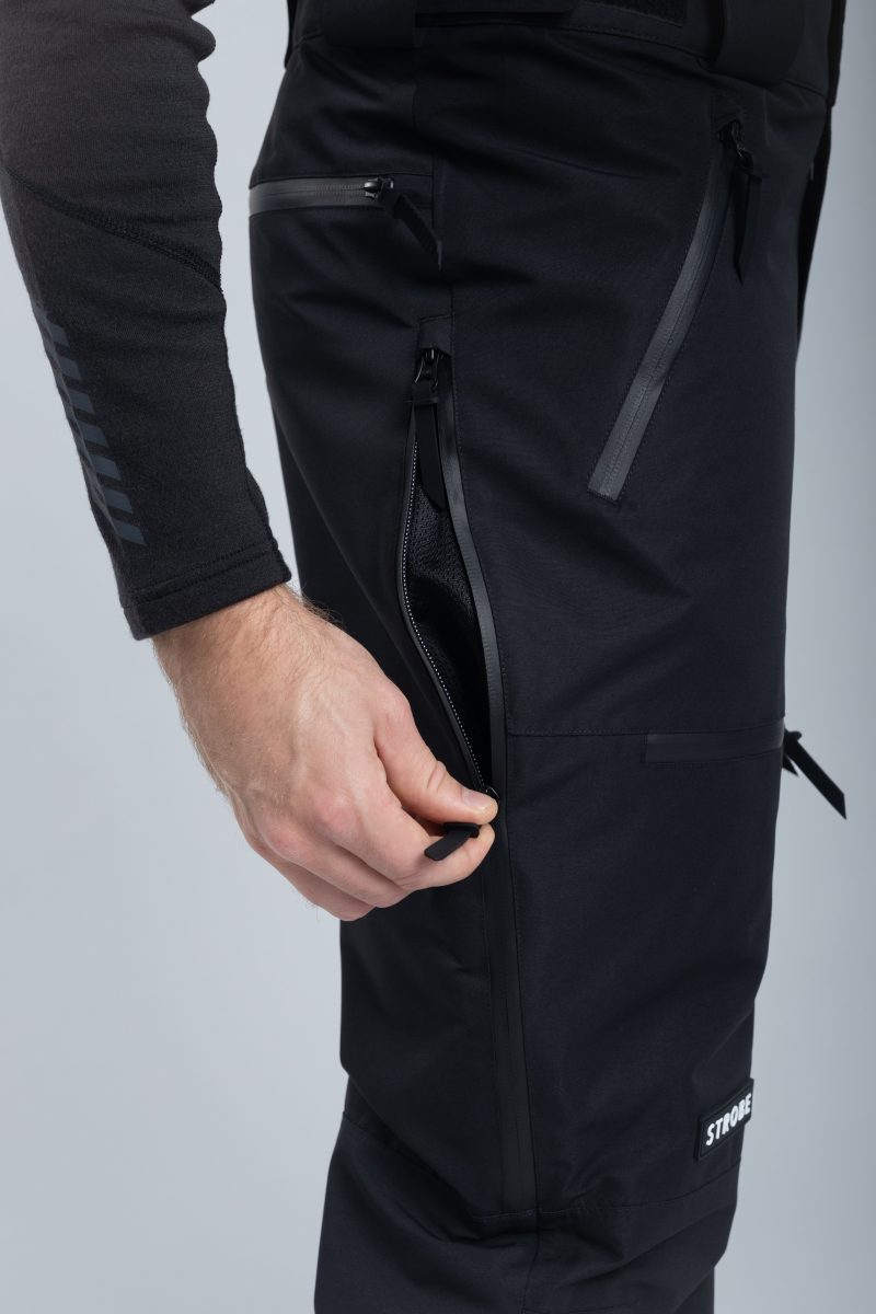 Ventilationsåbninger ved benet